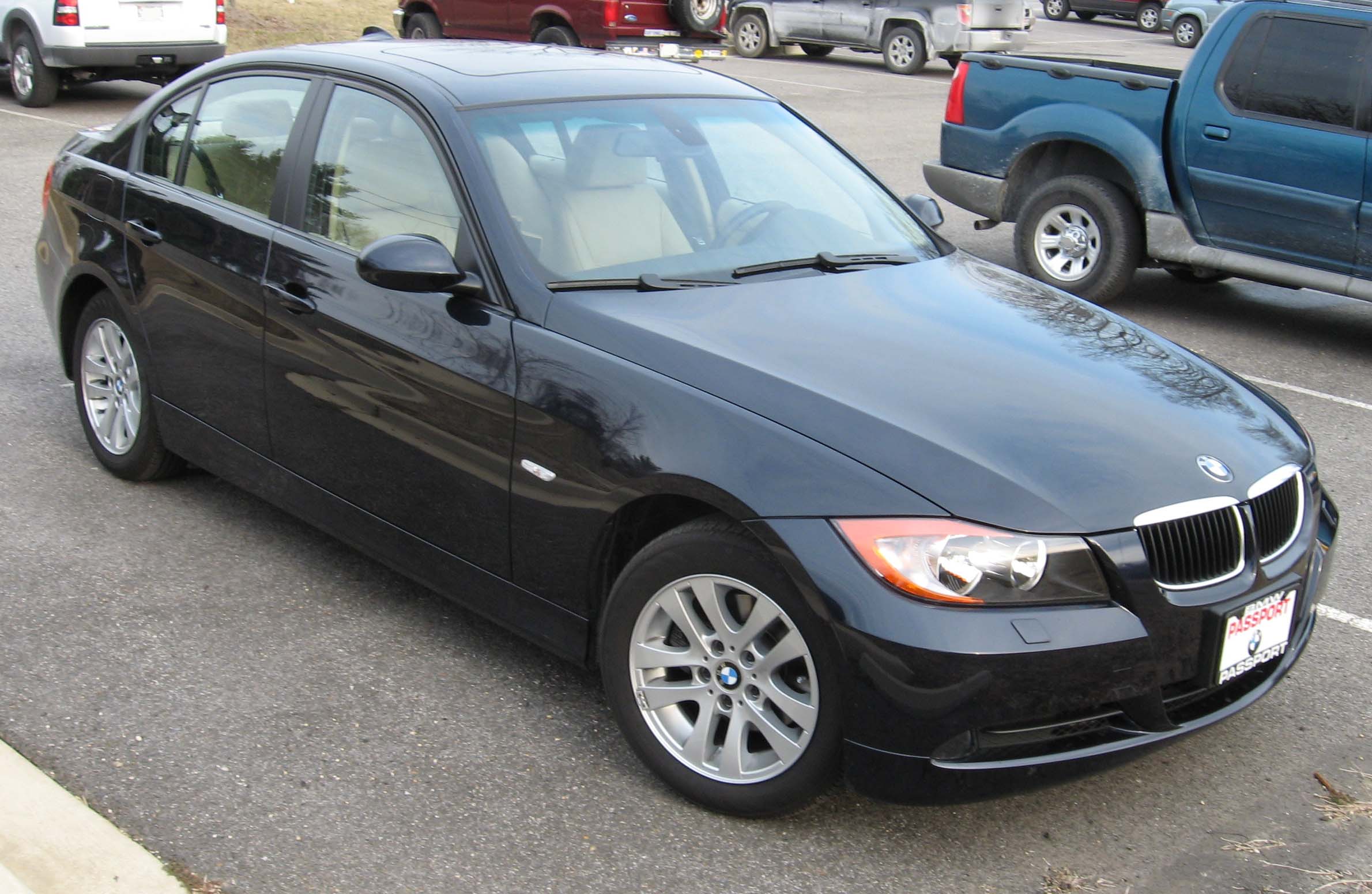 BMW 325xi: 1 фото