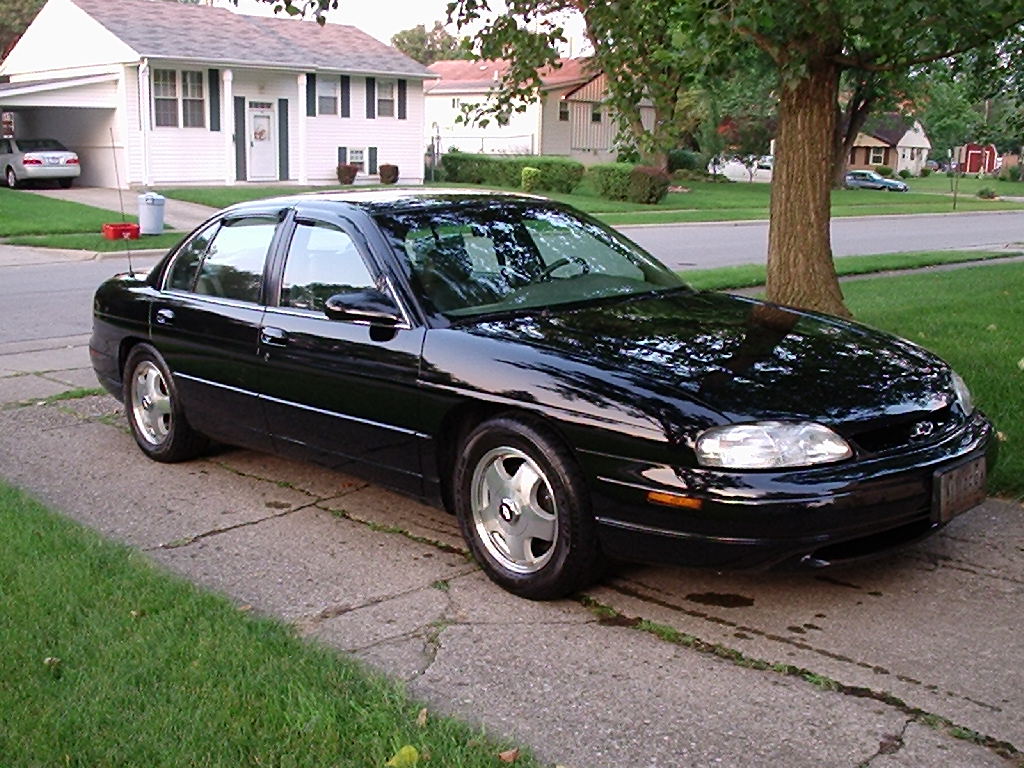 Chevrolet Lumina: 3 фото