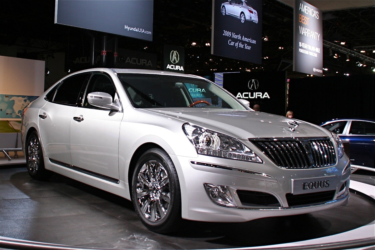 Hyundai Equus