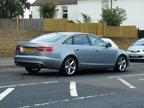 Audi A6 C6: 6 фото