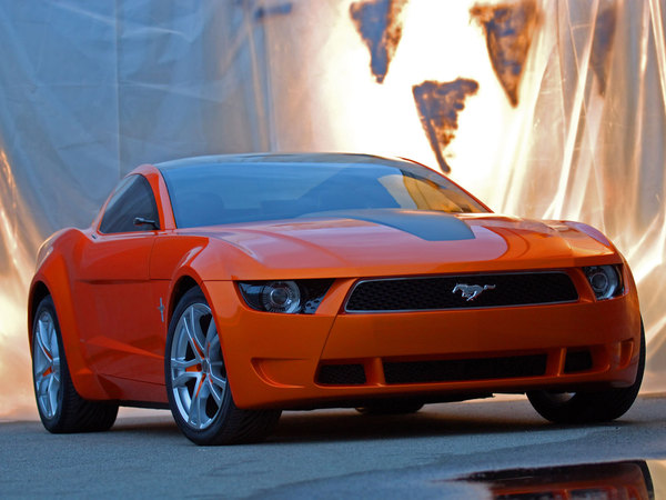 Ford Mustang: 09 фото