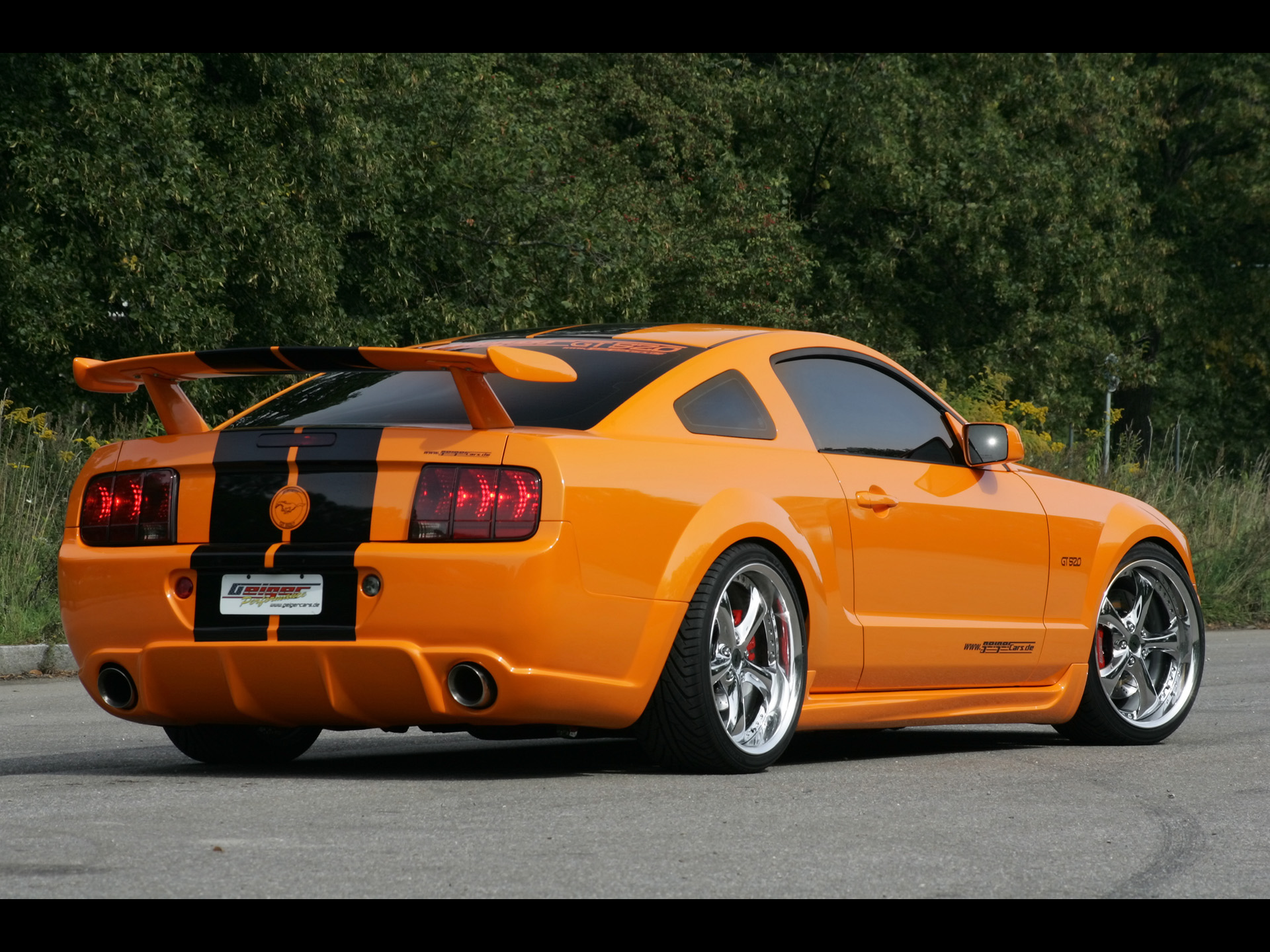 Ford Mustang: 11 фото
