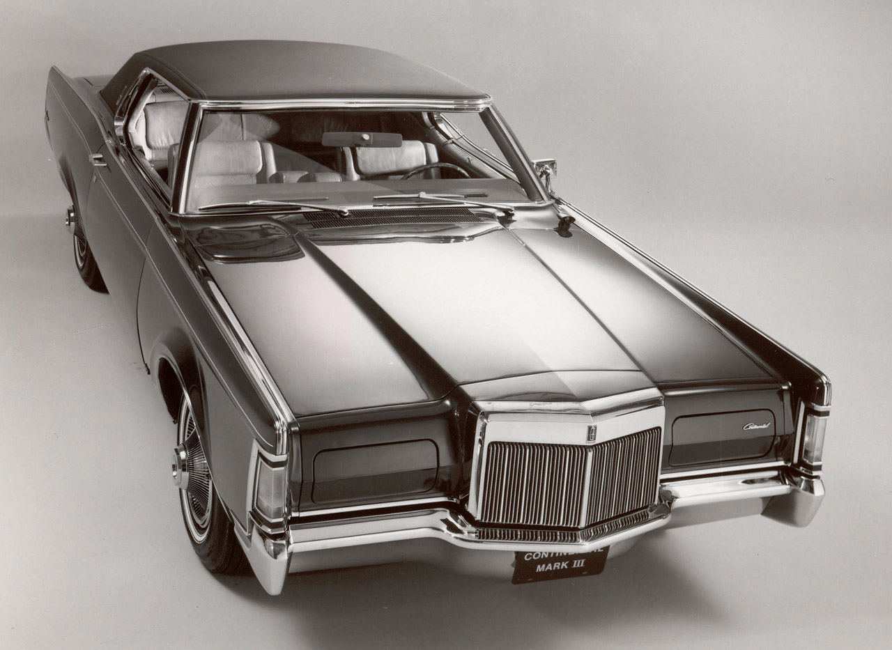 Lincoln Continental Mark Series