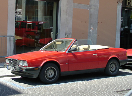 Maserati Biturbo Spyder: 7 фото