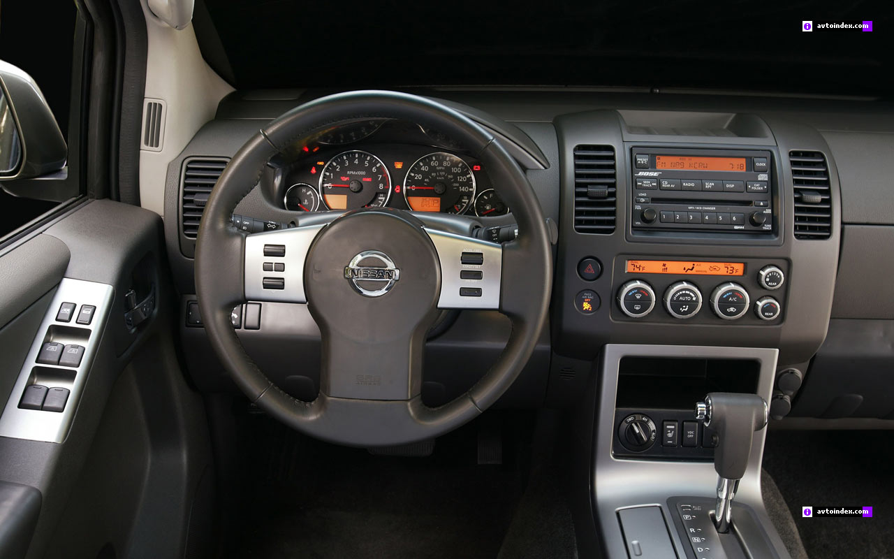 Nissan Pathfinder: 06 фото